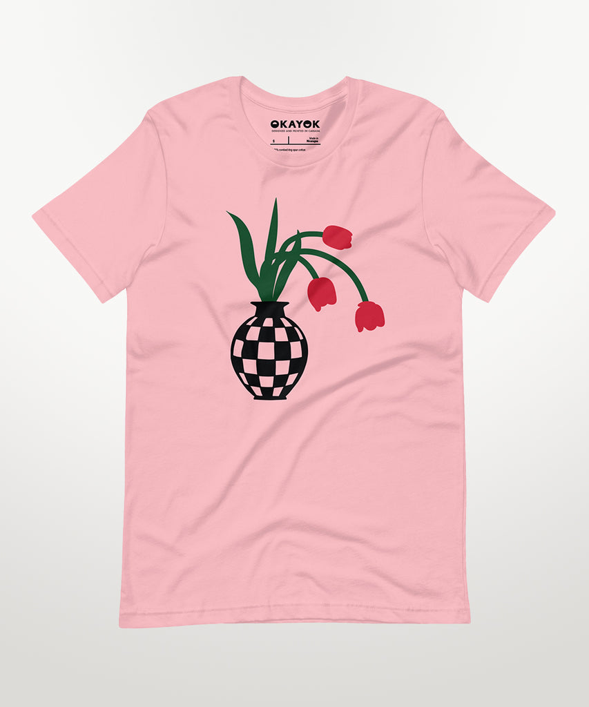 tulips in checker vase printed t-shirt pink