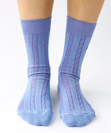 Cotton dress socks with cable design in periwinkle blue and purple