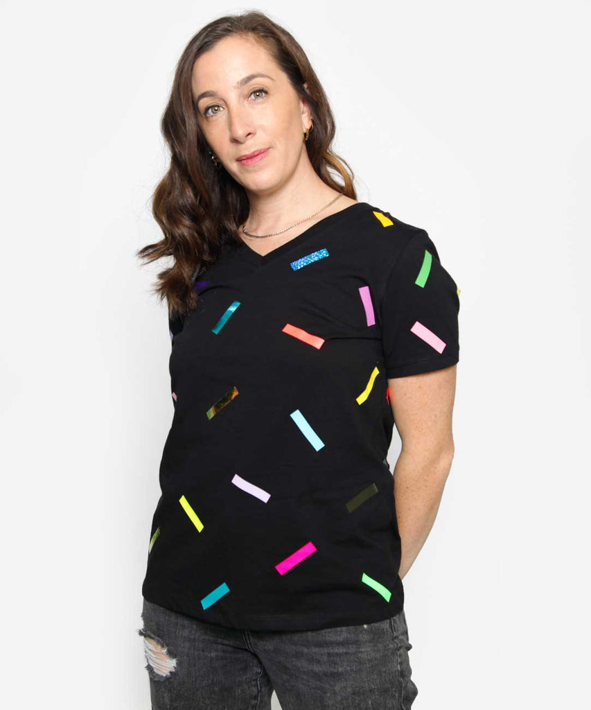 Women's cotton V-Neck t-shirt confetti print black