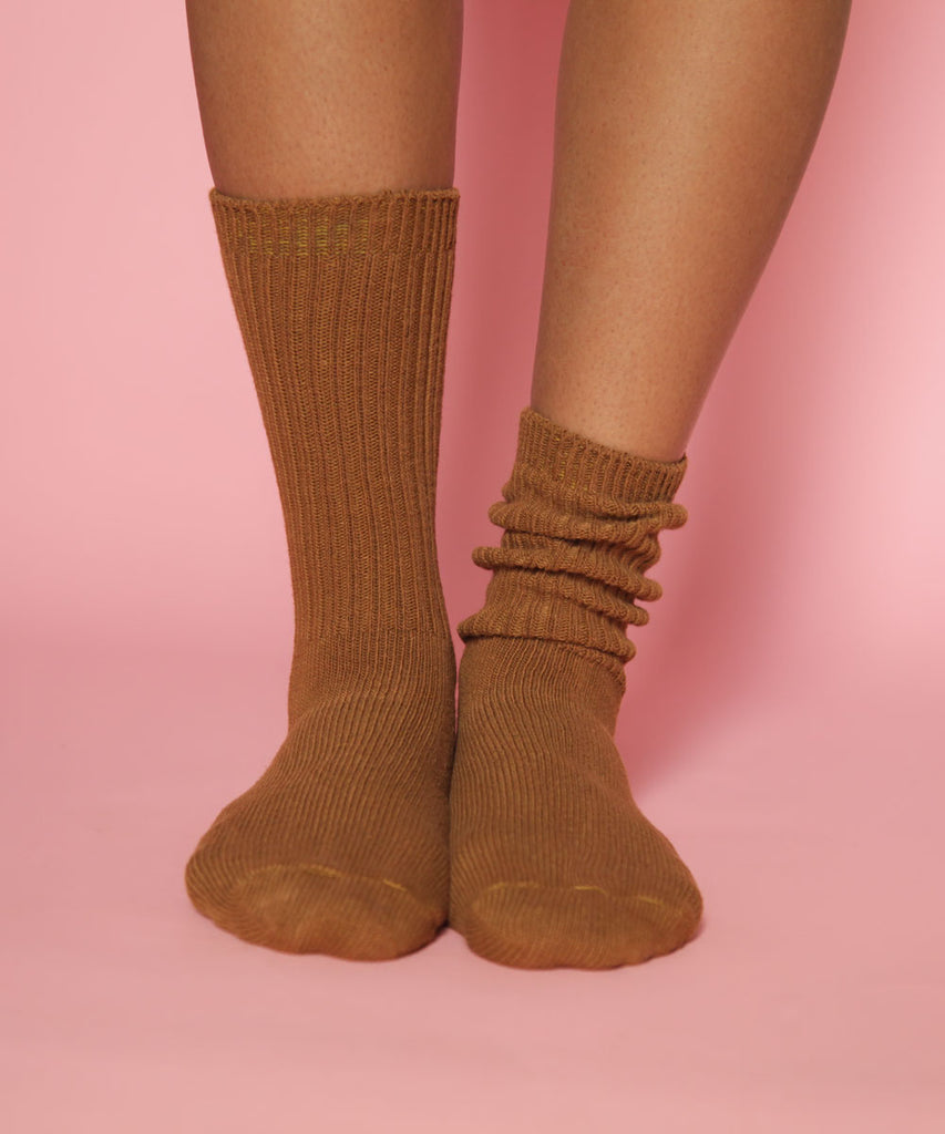 Dyed cotton socks carheart brown